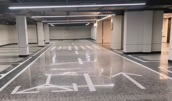 蘇州無(wú)機(jī)磨石地坪商業(yè)應(yīng)用有哪些？使其成為各類(lèi)商業(yè)場(chǎng)所的理想選擇